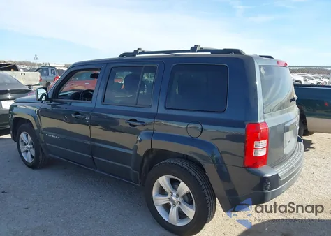 2014 Jeep Patriot Latitude z USA, uszkodzony, nr VIN 1C4NJPFB6ED522541